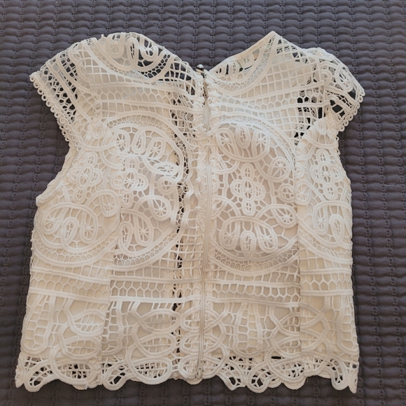 Karmai embroidery crop top, size medium - Picture 2 of 13